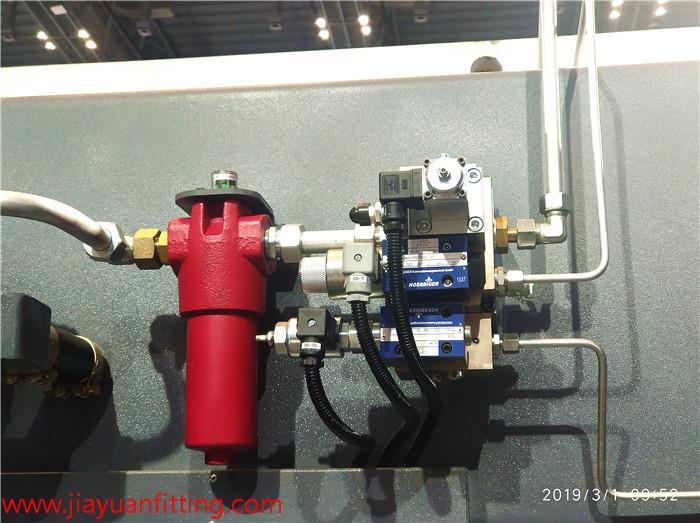 Usage_instrumentation cevni fitingi-pena CNC proizvajalec
